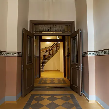 Merkela In The Center With Balcony Apartment Riga