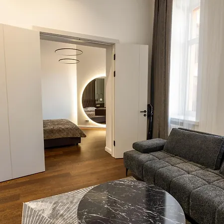 Merkela In The Center With Balcony