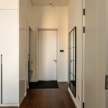 Merkela In The Center With Balcony *